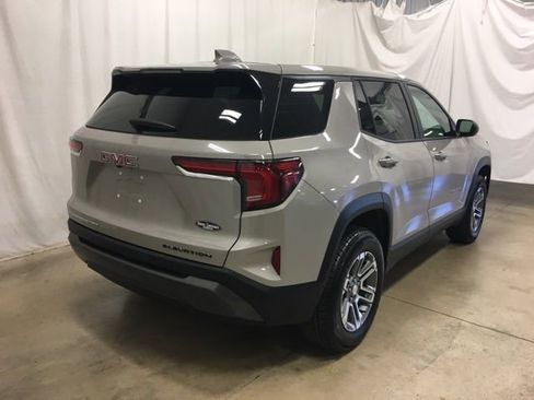 Used 2025 GMC Terrain Elevation image 4