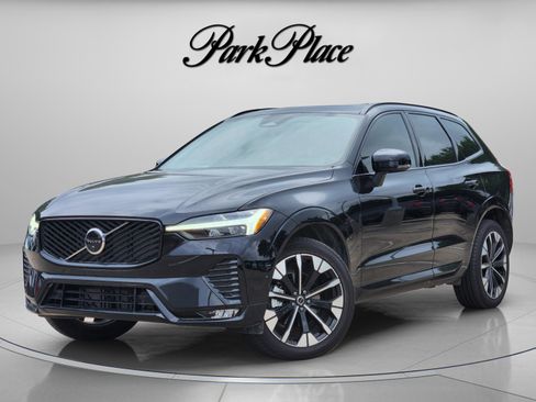 Used 2026 Volvo XC60 B5 Plus w/ Climate Package AWD/4WD image 1