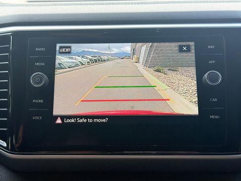 Used 2023 Volkswagen Atlas Cross Sport SEL Premium R-Line image 23