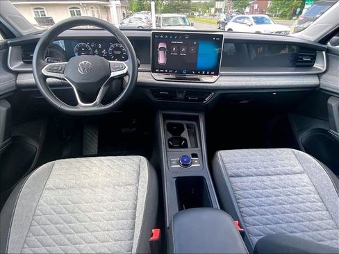 Used 2025 Volkswagen Tiguan S AWD/4WD image 12