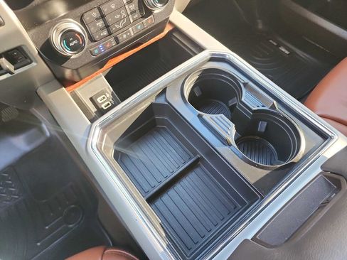 Used 2019 Ford F250 King Ranch w/ Chrome Package image 31