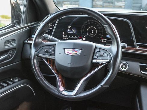 Used 2023 Cadillac Escalade ESV Luxury RWD image 18