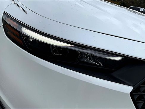 Used 2023 Honda Accord Sport image 27