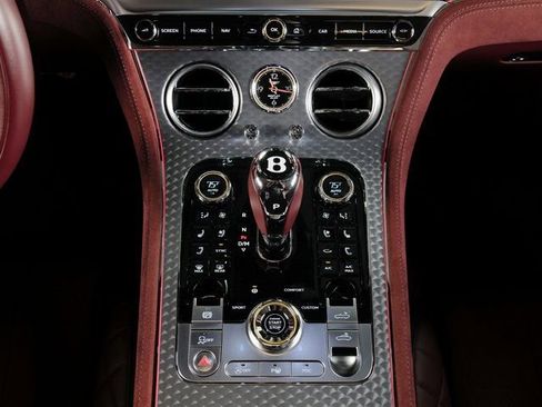 Used 2022 Bentley Continental GT Speed image 19
