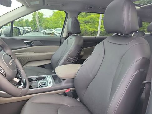 New 2026 Kia Carnival SX FWD image 14