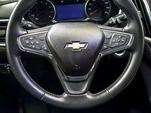 Certified 2021 Chevrolet Equinox LT image 18