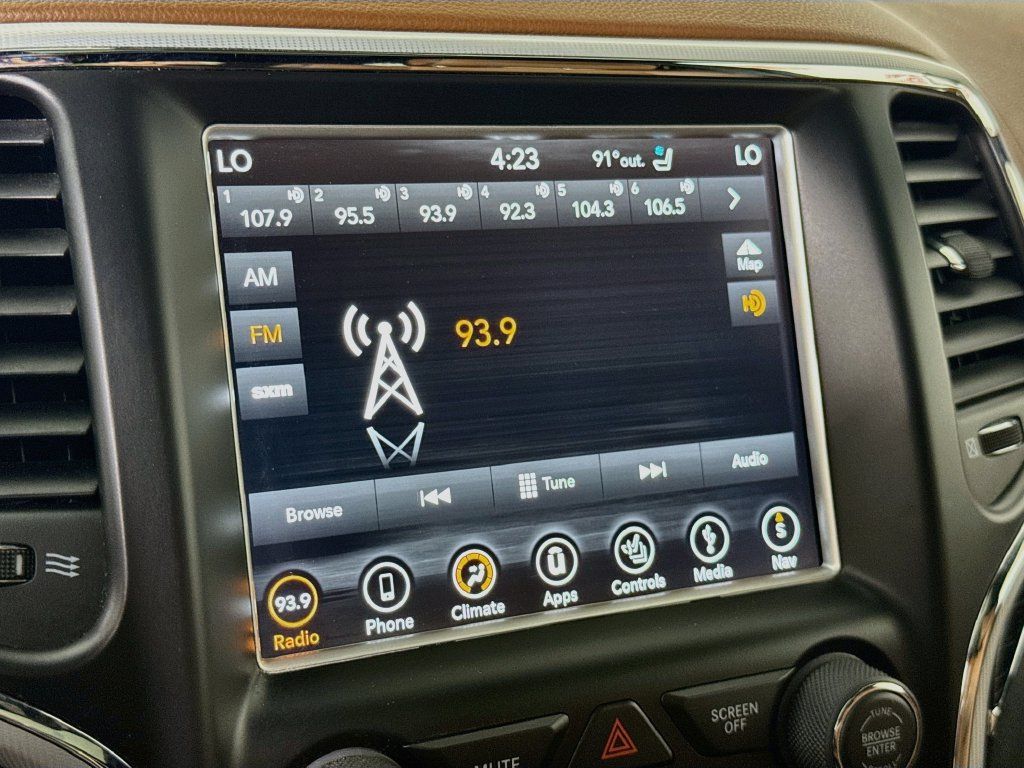 Used 2018 Jeep Grand Cherokee Summit AWD/4WD image 7