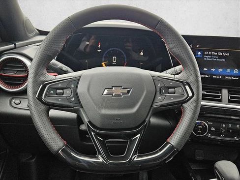 New 2026 Chevrolet Trax RS w/ Sunroof Package image 11