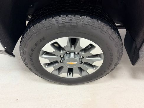 Certified 2024 Chevrolet Silverado 2500 LT w/ All Star Edition image 22