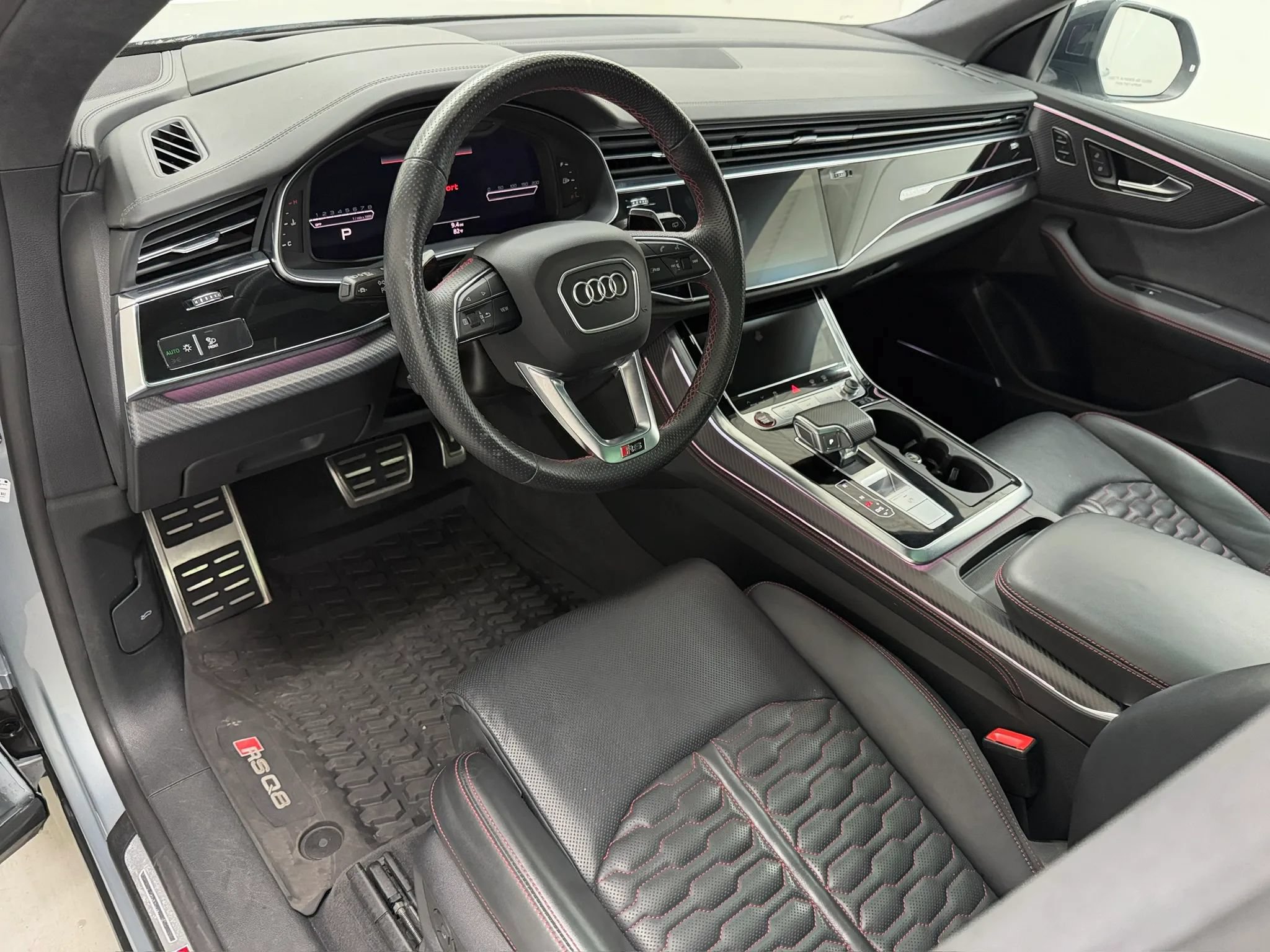 Used 2023 Audi RS Q8 w/ Black Optic Package AWD/4WD image 12