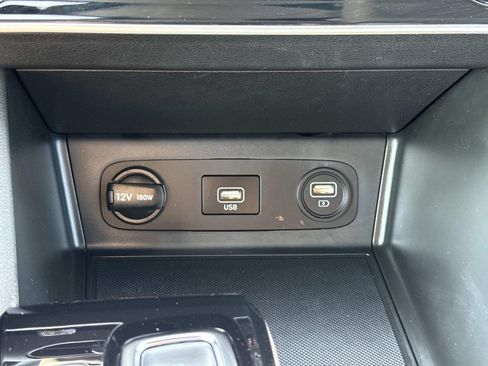 Used 2023 Hyundai Sonata SE FWD image 7