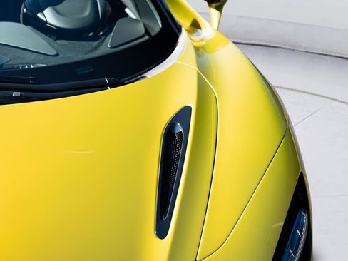 New 2026 McLaren 750S Spider RWD image 41