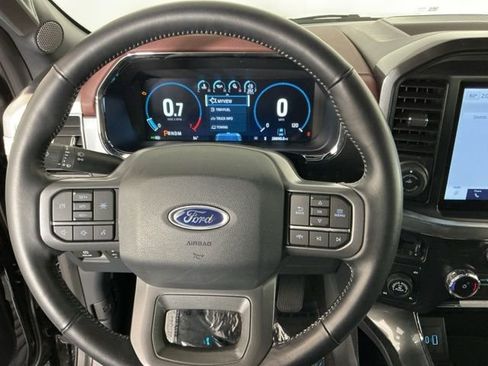 Used 2022 Ford F150 Lariat w/ Max Trailer Tow Package image 18