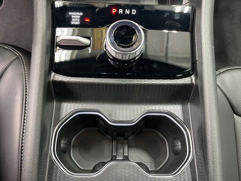 New 2025 Jeep Grand Cherokee L Limited w/ Luxury Tech Group II image 20