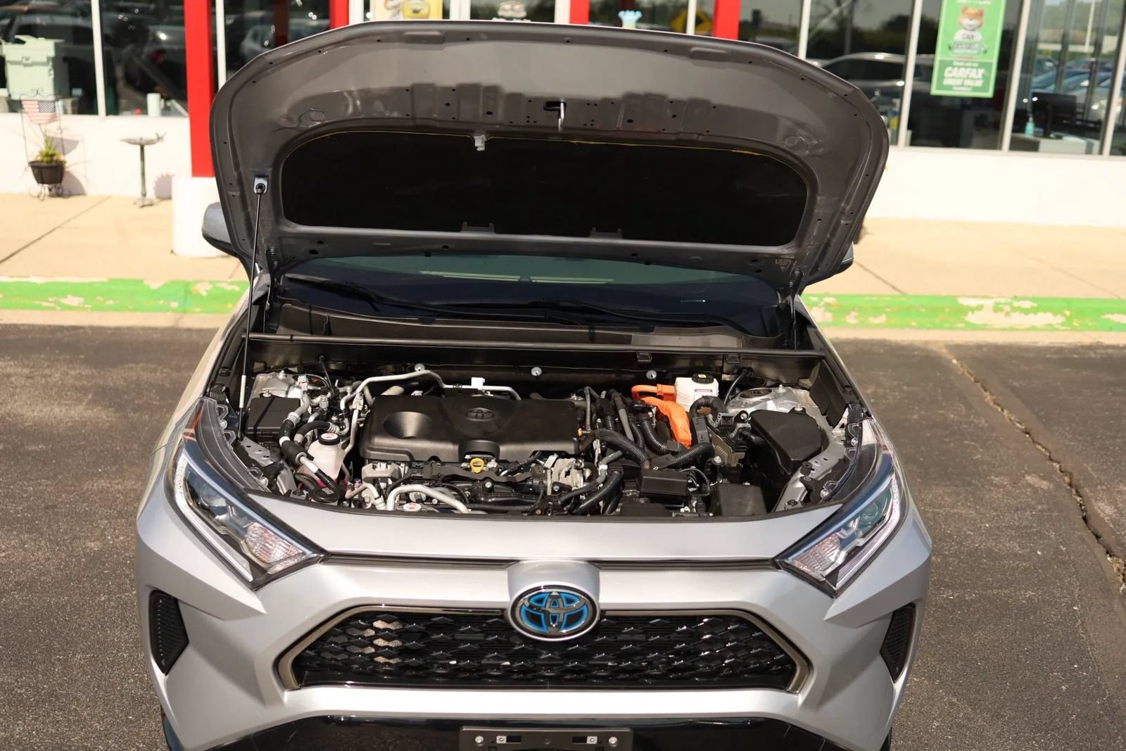 Used 2021 Toyota RAV4 SE w/ Weather & Moonroof Package AWD/4WD image 55