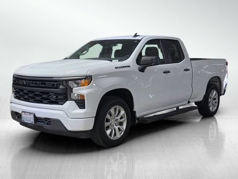 Used 2024 Chevrolet Silverado 1500 Custom w/ LPO, Dark Essentials Package RWD image 3