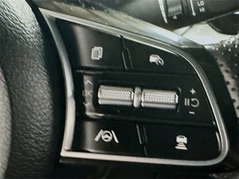 Used 2023 Kia Forte GT-Line w/ GT-Line Premium Package image 17