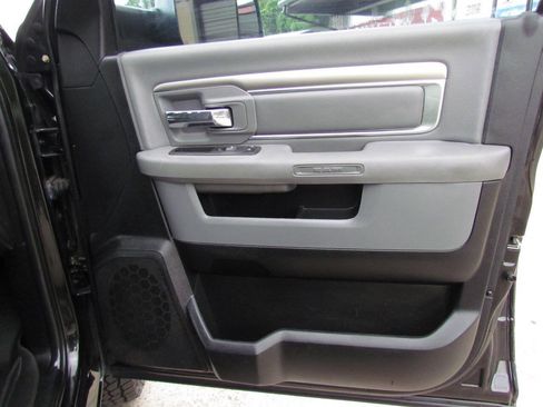Used 2018 RAM 3500 Big Horn AWD/4WD image 18