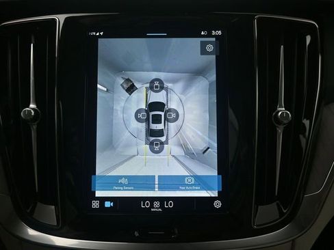 Used 2025 Volvo S60 B5 Plus w/ Protection Package Premier image 21