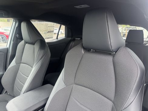 New 2026 Toyota C-HR AWD/4WD image 13