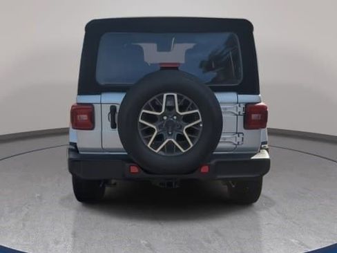Used 2024 Jeep Wrangler Sahara w/ Safety Group image 6