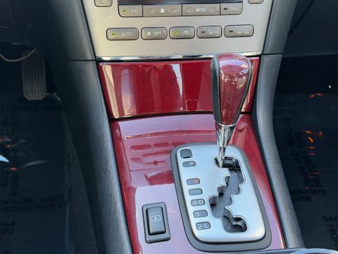 Used 2005 Lexus ES 330 image 13
