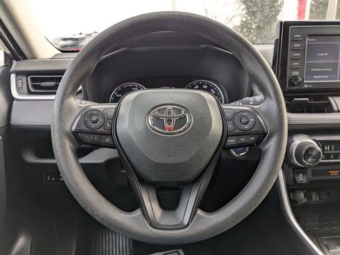 Used 2022 Toyota RAV4 XLE image 13