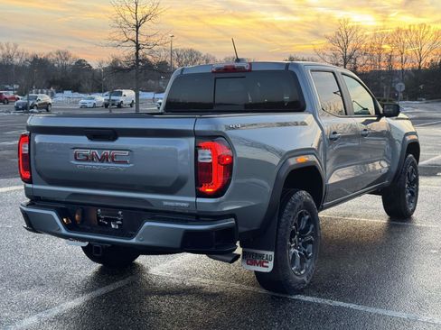 Used 2025 GMC Canyon Elevation w/ Convenience Package image 6