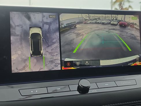 New 2026 Nissan Rogue Platinum image 18