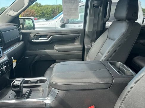Used 2025 GMC Sierra 1500 SLT w/ SLT Premium Package AWD/4WD image 7