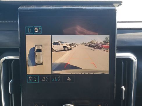 New 2026 GMC Acadia Elevation image 44