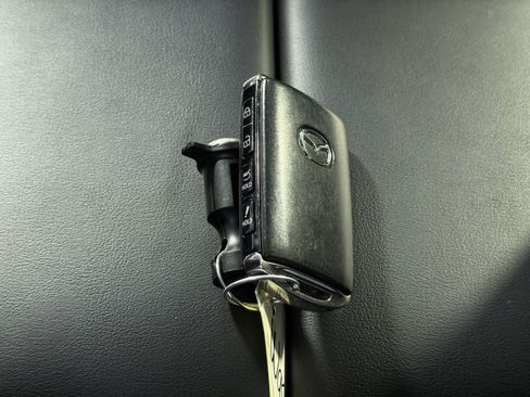 Used 2024 MAZDA CX-90 3.3 Turbo w/ Premium Package AWD/4WD image 32