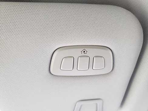 New 2026 Lincoln Nautilus Premier image 19