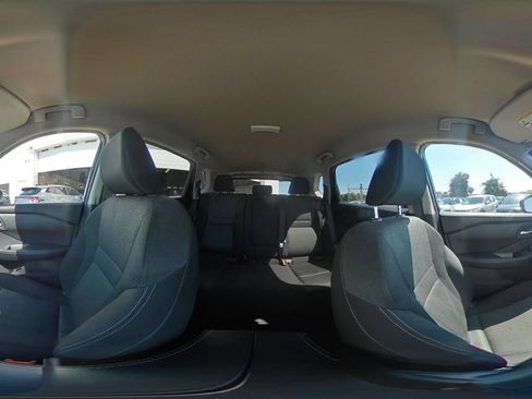 Used 2025 Nissan Rogue SV AWD/4WD image 44