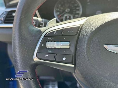 Used 2023 Genesis G70 2.0T w/ Sport Prestige Package image 23