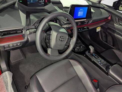 New 2026 Toyota Prius Plug-In Hybrid FWD image 3