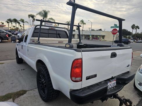 Used 2007 Ford F250 XL image 4