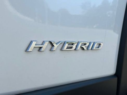Used 2020 Lexus UX 250h w/ Premium Package AWD/4WD image 13