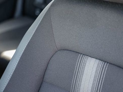 Used 2025 Honda Civic Sport image 29