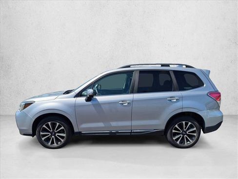 Used 2017 Subaru Forester 2.0XT Touring AWD/4WD image 9