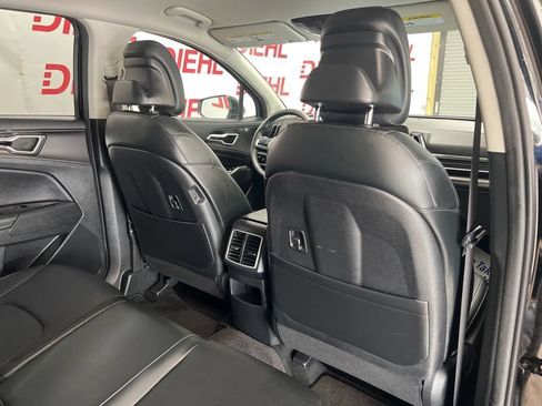 Certified 2023 Kia Sportage EX AWD/4WD image 11