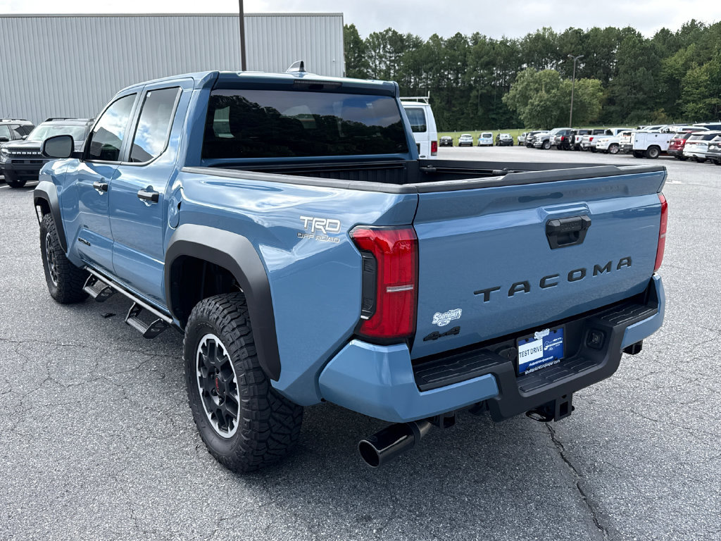 Used 2026 Toyota Tacoma TRD Off-Road AWD/4WD image 5