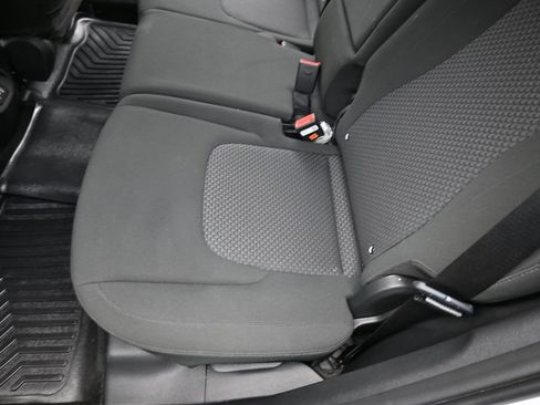 Used 2026 Kia Sportage LX image 25