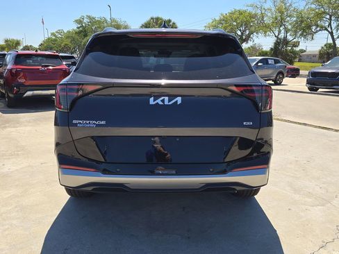 New 2026 Kia Sportage SX AWD/4WD image 7