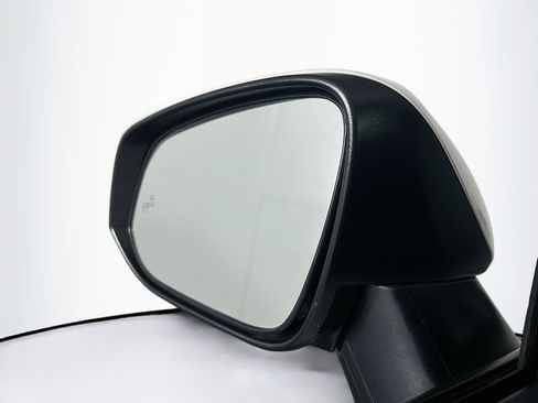 Used 2025 Toyota RAV4 XLE image 16