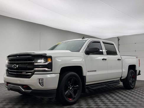 Used 2018 Chevrolet Silverado 1500 LTZ Z71 w/ Redline Edition AWD/4WD image 2