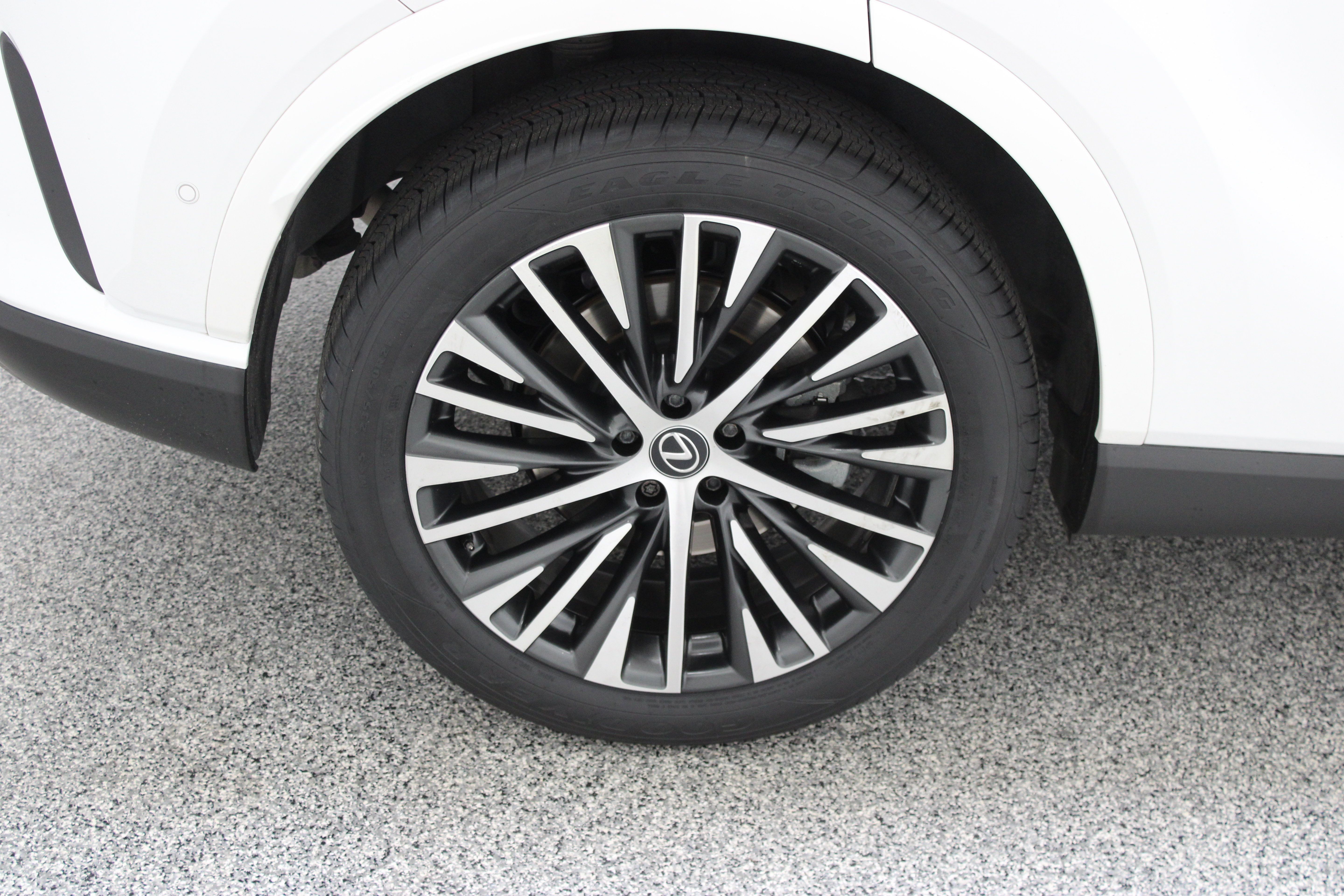 Used 2024 Lexus RX 350 Premium Plus w/ Convenience Package FWD image 6