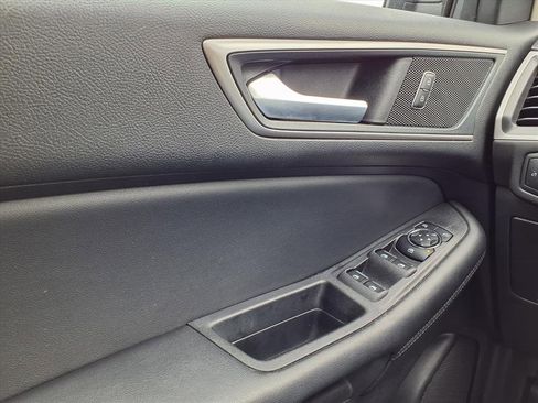 Used 2024 Ford Edge SEL image 20