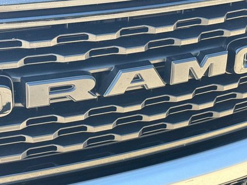 Used 2023 RAM 1500 Big Horn AWD/4WD image 44