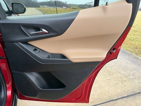 Used 2025 Chevrolet Equinox ACTIV image 15